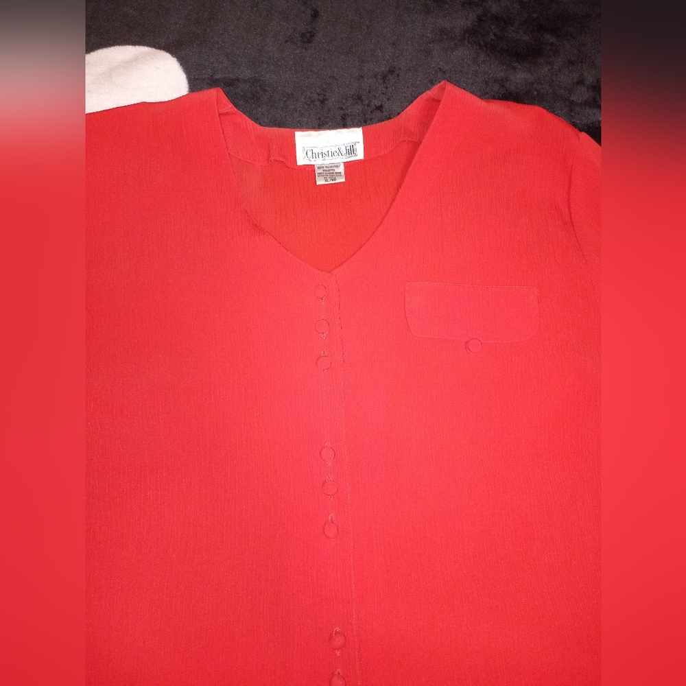Red blouse - Picture 2 of 4